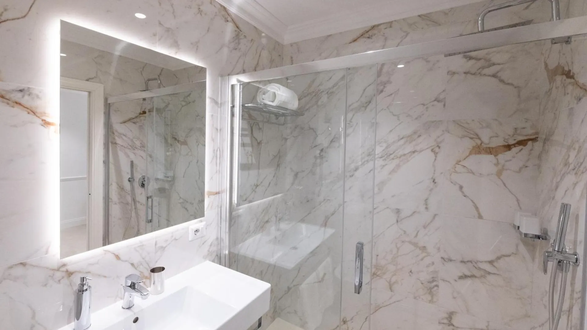 La Scalinata - Boutique Guest House Rome