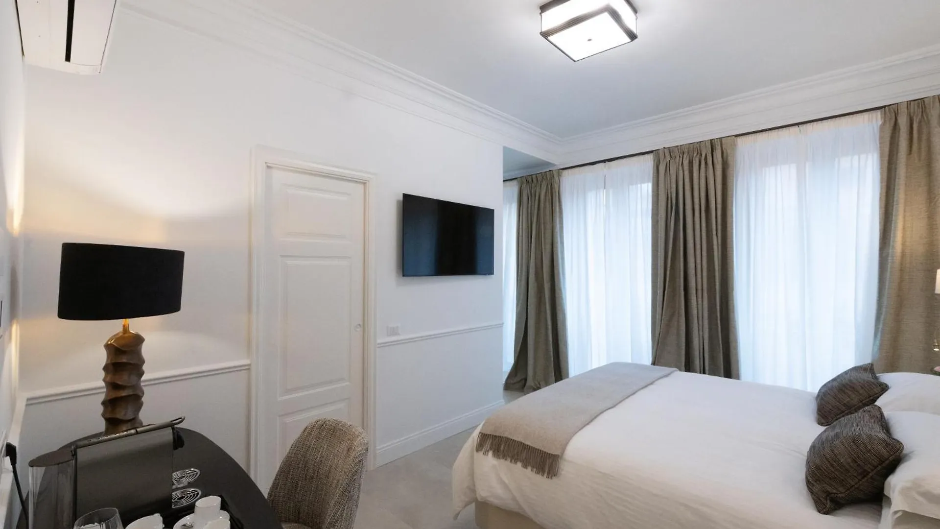 La Scalinata - Boutique Guest House Rome 0*,  Italy